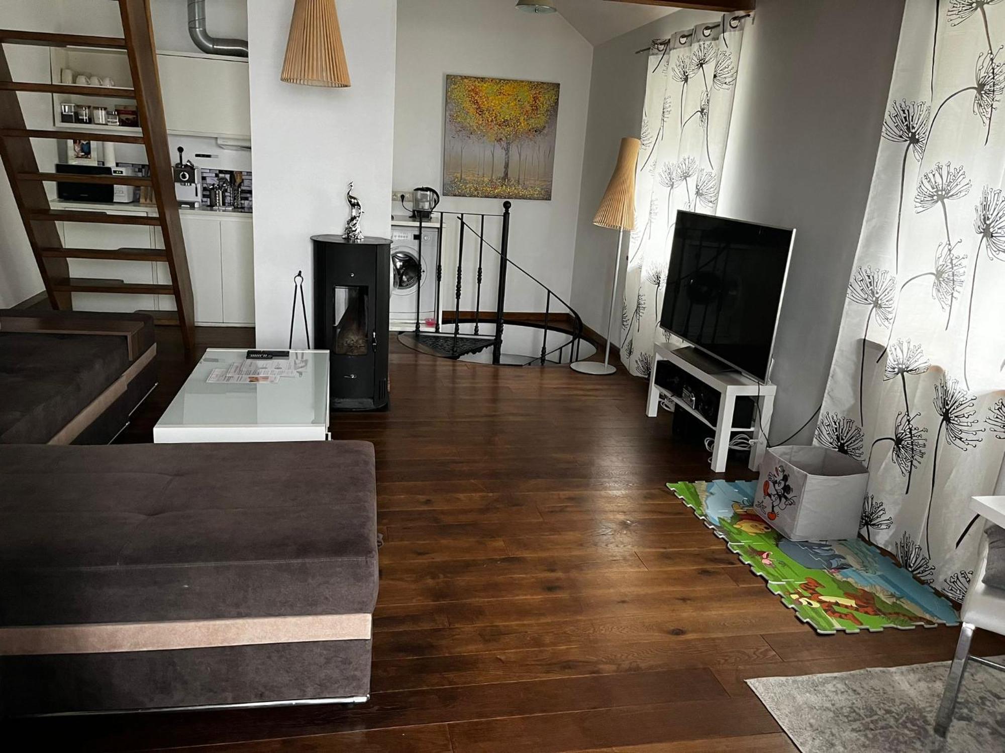 Cozy 3 Story House In Old Town Apartment ทาลลินน์ ภายนอก รูปภาพ